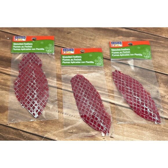 ArtMinds RED / SILVER Stenciled Feathers 3 PACKS 279697 HOLIDAY - Picture 3 of 4